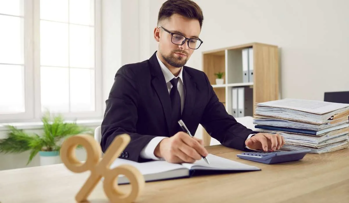 Hong Kong Profits Tax: Rates, Deductions & How to Calculate Your Bill (2026)