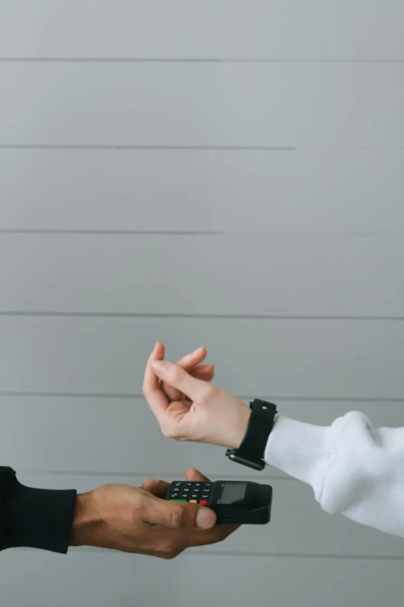 Hong Kong fintech banking for SMEs: Airwallex's multi-currency payment account compared to traditional bank accounts for international payment efficiency