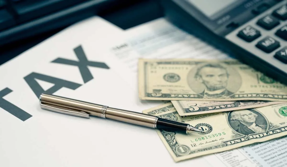 Hong Kong Corporate Tax Guide: Rates, Filing & Offshore Exemption (2026)