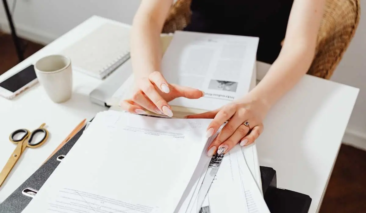 Long Service Payment in Hong Kong: Who Qualifies and How It Is Calculated (2026)
